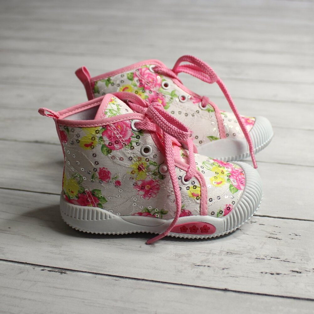 Little Star Girl's High Top Sneakers Size 8 White Pink Floral Lace